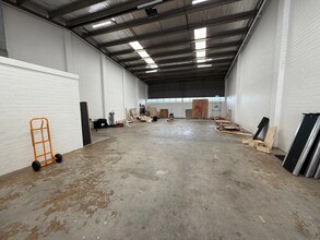 45 Gilby Rd, Mount Waverley for lease Interior Photo- Image 1 of 5
