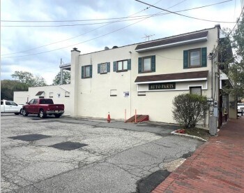 1076 Ringwood Ave, Haskell, NJ à vendre - Photo du bâtiment - Image 2 de 3