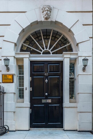 Plus de détails pour 42 Wimpole Street, Londres - Soins de santé à vendre