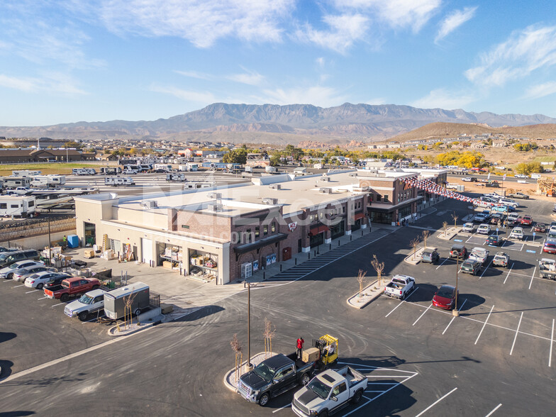 Anchored Retail Pads in Hurricane portefeuille de 2 propriétés à vendre sur LoopNet.ca - Photo du b timent - Image 1 de 5