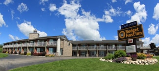 More details for 700 N State St, Saint Ignace, MI - Hospitality for Sale