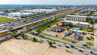 Plus de détails pour 2401 Walnut Hill Ln, Dallas, TX - Commerce de détail à louer
