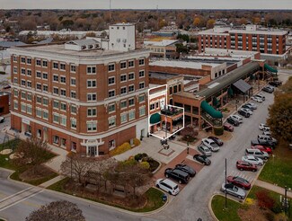 Plus de détails pour 330 Main St, Greenwood, SC - Commerce de détail à vendre