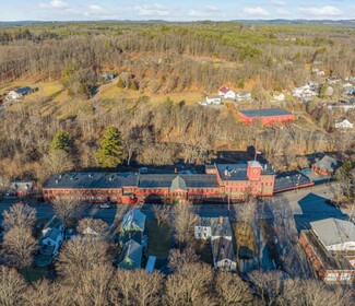 Plus de détails pour 17 Leominster Rd, Shirley, MA - Industriel à louer