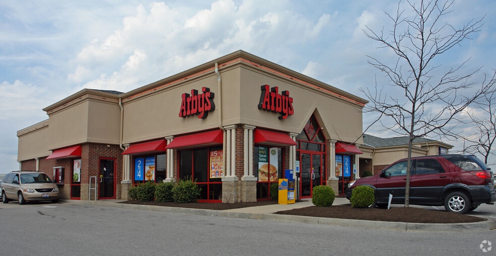 2130 N Bend Rd, Hebron, KY for lease - Primary Photo - Image 1 of 2