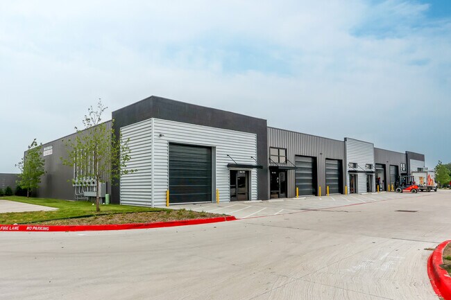 Plus de détails pour 414 Metro Park Dr, McKinney, TX - Industriel à louer