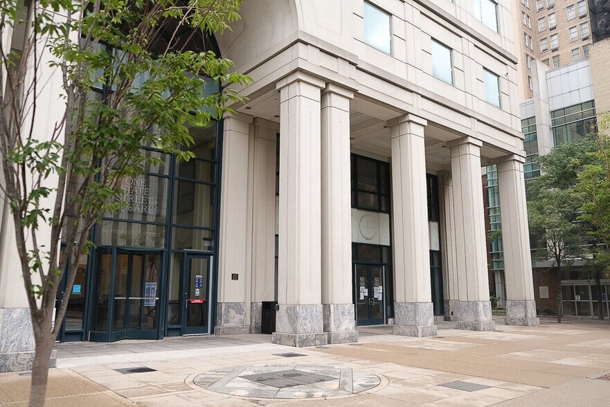 50 W State St, Trenton, NJ à louer - Photo du bâtiment - Image 2 de 12