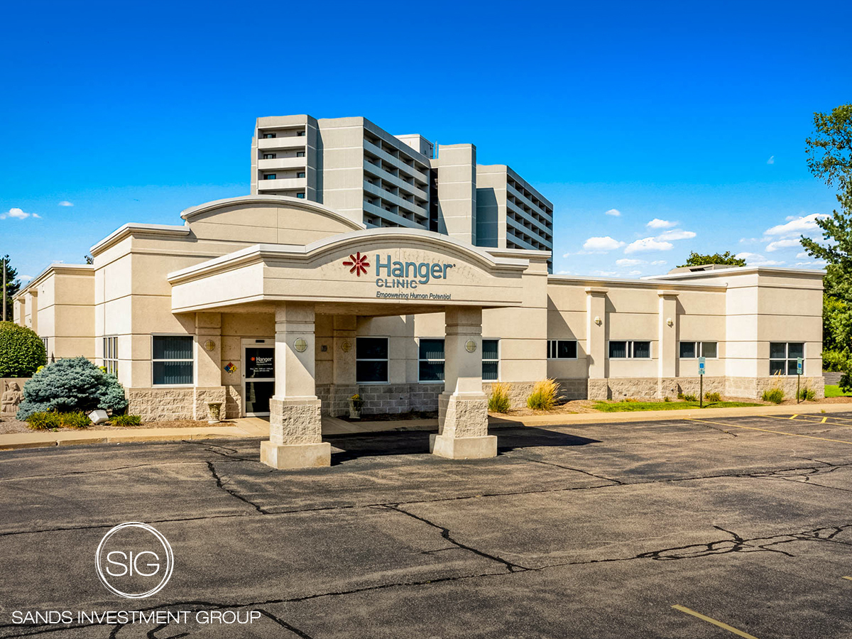 311 W Romeo B Garrett Ave, Peoria, IL for sale Building Photo- Image 1 of 6