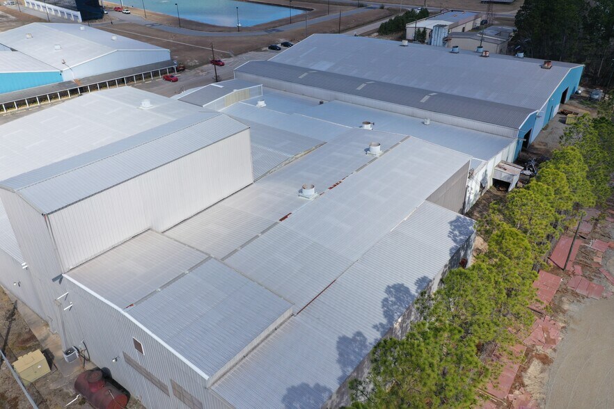 1 Dixie Dr, Baxley, GA for sale - Building Photo - Image 2 of 7