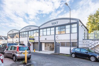 Plus de détails pour 10 Cullen Way, Londres - Local d'activités à louer