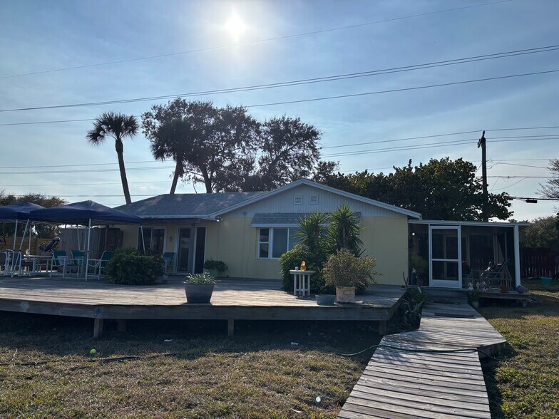 6557 US Highway 1, Rockledge, FL à vendre - Photo du bâtiment - Image 3 de 36