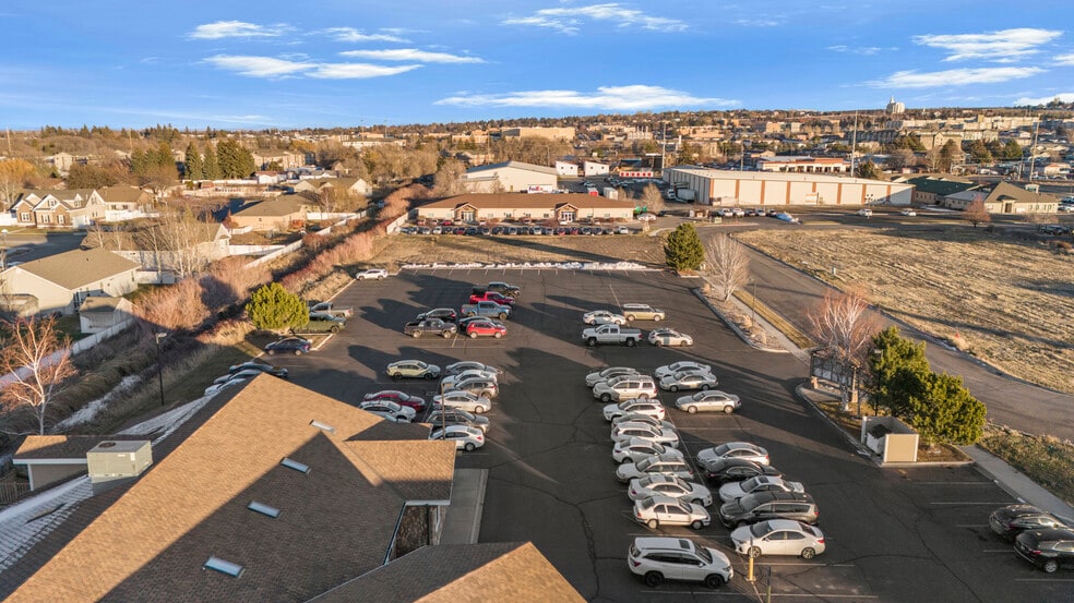 346 Grand Loop, Rexburg, ID for lease - Building Photo - Image 3 of 8