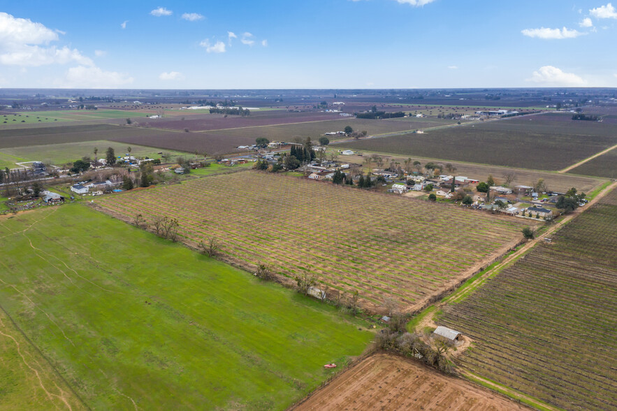 23633 N Kennefick Rd, Acampo, CA for sale - Aerial - Image 1 of 1