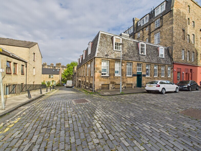 4 Jamaica St, Edinburgh à louer - Photo du bâtiment - Image 2 de 7
