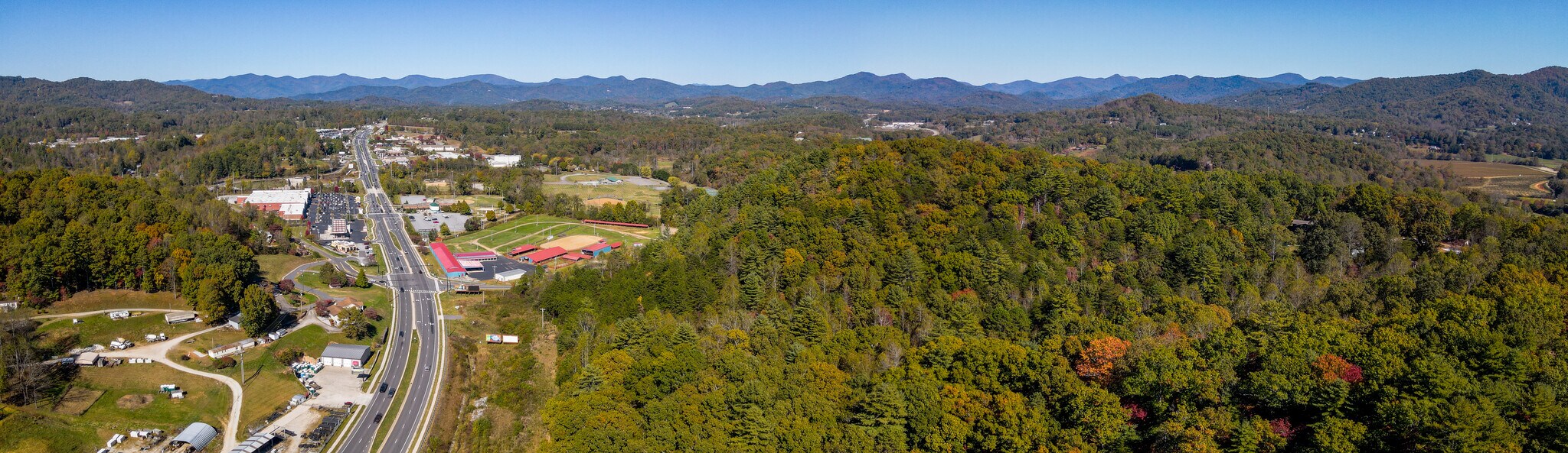1556 US 441S, Franklin, NC for sale Primary Photo- Image 1 of 41