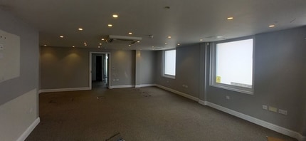 298 Upper Richmond West Rd, London for lease Interior Photo- Image 2 of 3
