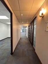 5500 N Service Rd, Burlington, ON for lease Interior Photo- Image 1 of 15