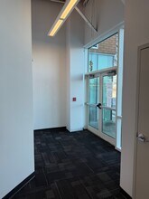 222 E Witherspoon St, Louisville, KY for lease Interior Photo- Image 1 of 16