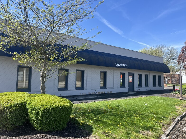 1607 Wabash Ave, Terre Haute, IN for sale - Primary Photo - Image 1 of 4