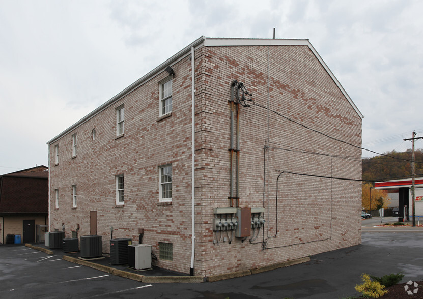 1514 Lincoln Way, Mckeesport, PA for lease - Building Photo - Image 2 of 2