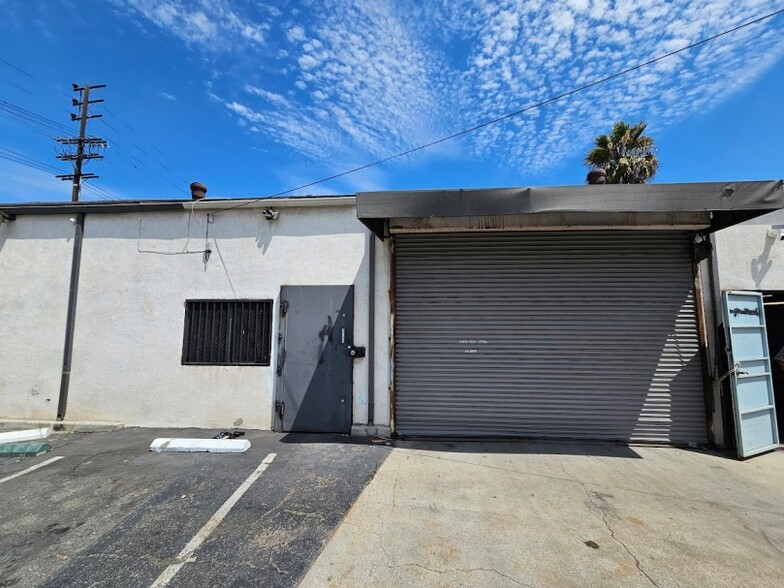 1732 E 14th St, Los Angeles, CA for lease - Building Photo - Image 3 of 9