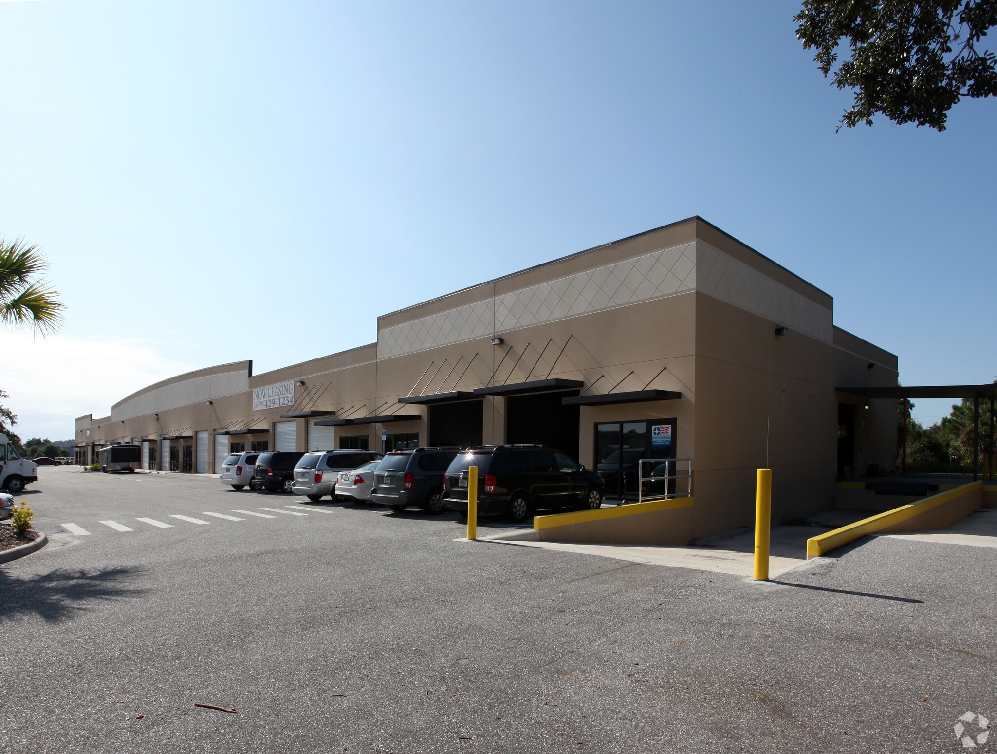 2625 Commerce Pky, North Port, FL for lease Primary Photo- Image 1 of 8