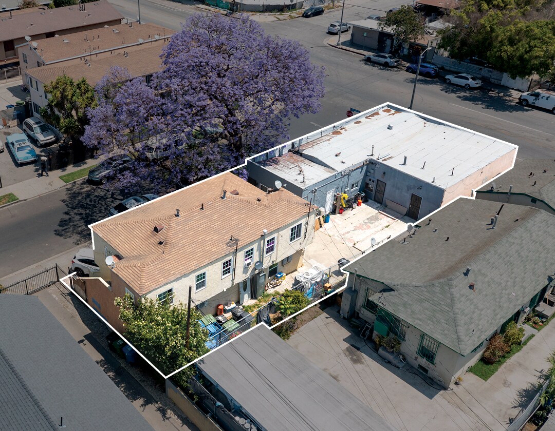 250 E 81st St, Los Angeles, CA à vendre Photo du bâtiment- Image 1 de 1