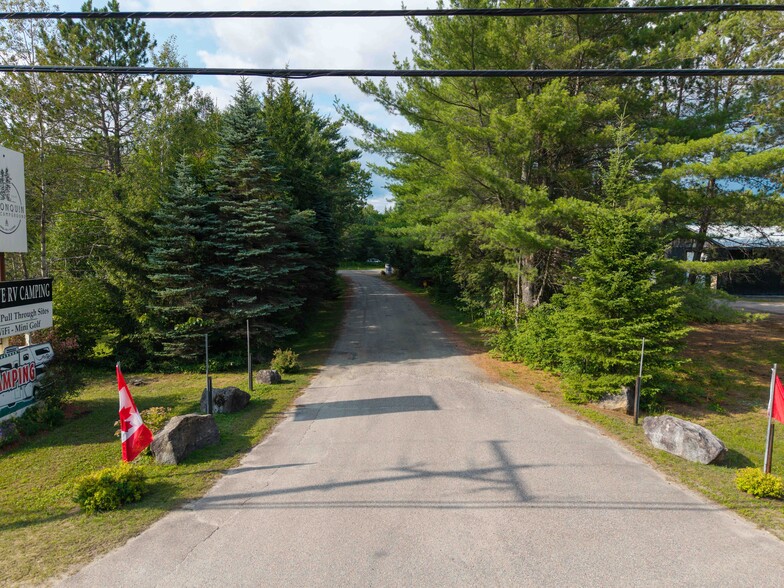 2883 HWY-60, Dwight, ON à vendre - Photo du bâtiment - Image 3 de 76