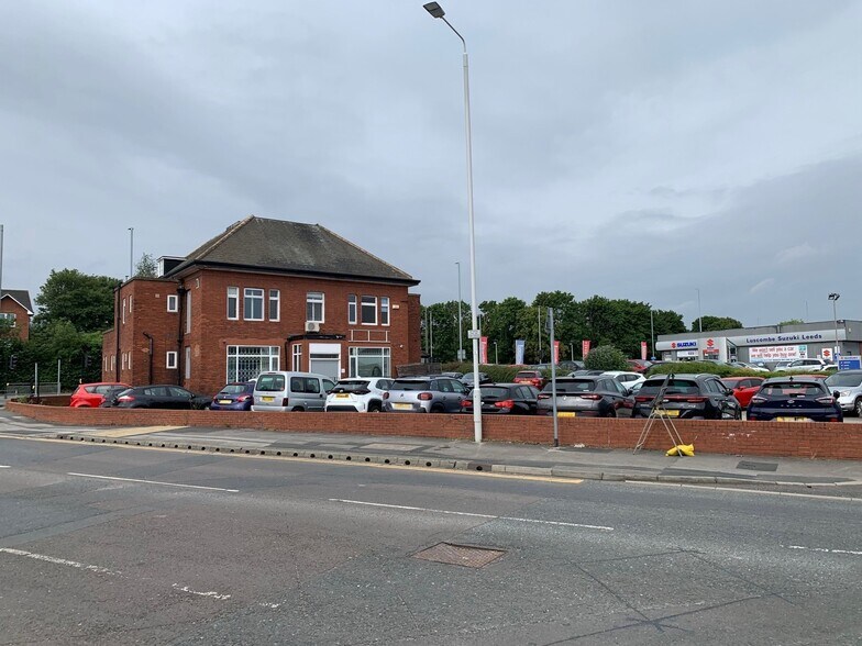 51 Low Rd, Leeds à louer - Photo du bâtiment - Image 2 de 8
