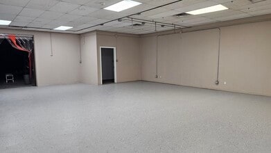 3007 S Alpine Rd, Rockford, IL for lease Interior Photo- Image 2 of 52