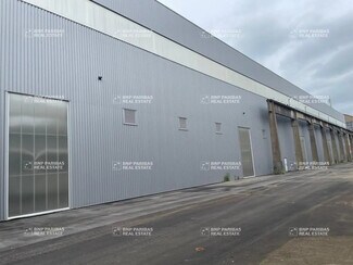 Plus de détails pour Local d'activités à louer