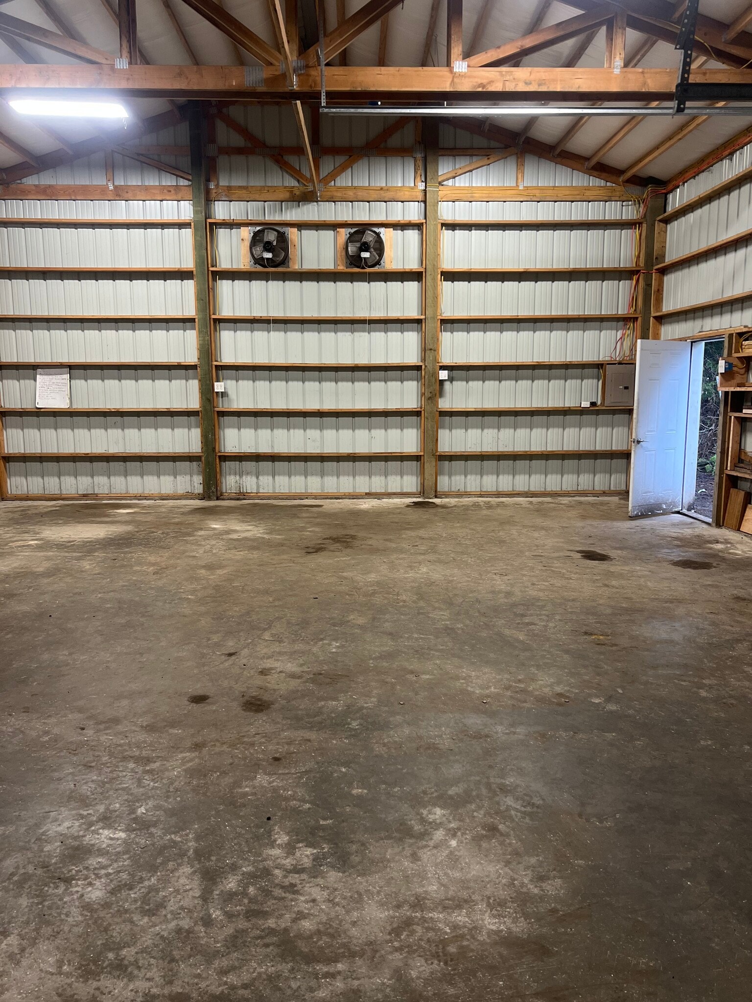 15412 Olympic View Loop Rd NW, Silverdale, WA à louer Photo intérieure- Image 1 de 3