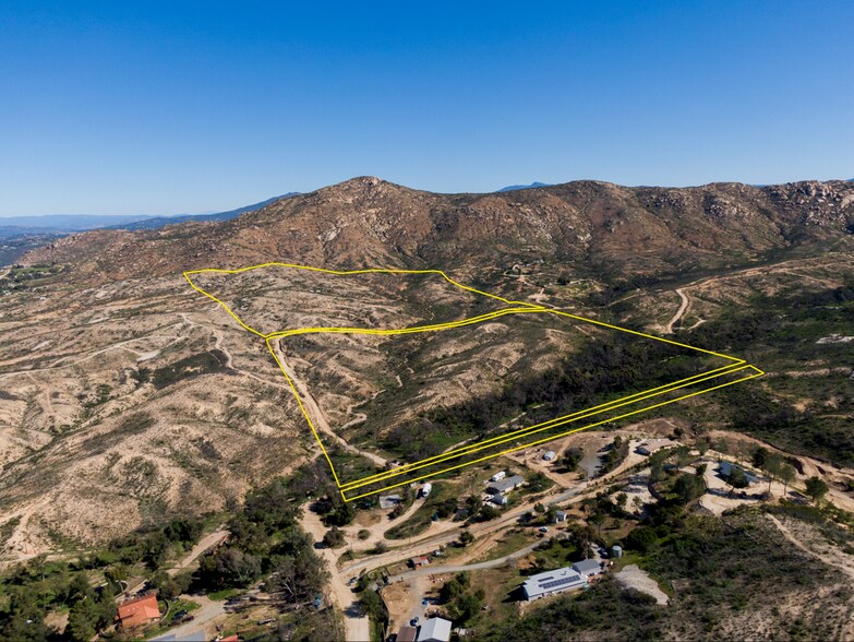 522-060-33-00 Bunny Drive, Jamul, CA for sale - Primary Photo - Image 2 of 6