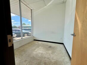 1402-1418 S Main St, Weatherford, TX à louer Photo intérieure- Image 2 de 5