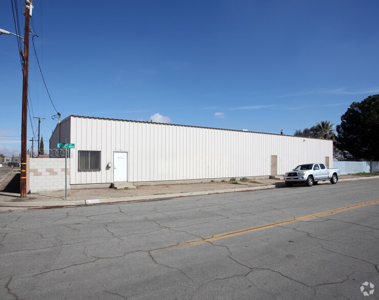 1000 E 21st St, Bakersfield, CA for sale - Primary Photo - Image 1 of 3