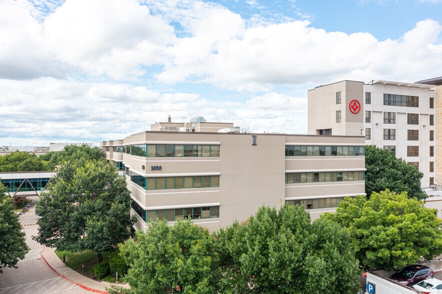 1600 Coit Rd, Plano, TX for lease - Building Photo - Image 3 of 8