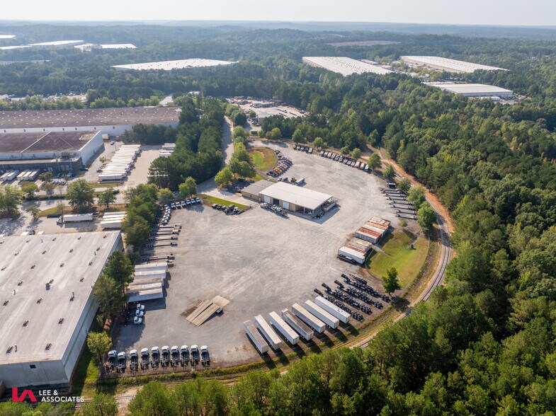 1809 Westgate Pky SW, Atlanta, GA à louer - Photo du bâtiment - Image 2 de 21
