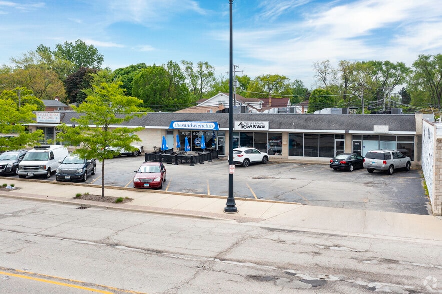 4503-4515 Oakton St, Skokie, IL for lease - Building Photo - Image 2 of 4
