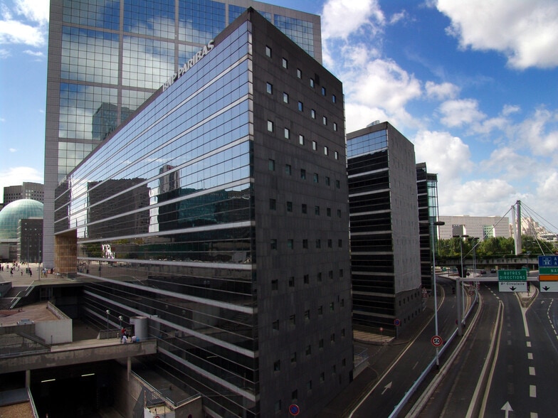 36-76 Route De La Demi-Lune, Puteaux for lease - Building Photo - Image 3 of 15