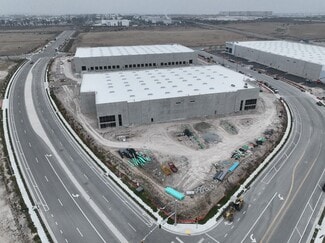 Plus de détails pour 1 Via De La Amistad Rd, San Diego, CA - Industriel à louer