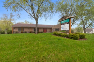 More details for N48W14336 Hampton Rd, Menomonee Falls, WI - Office for Sale