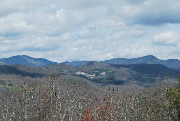 8945 Owens Gap Rd, Tuckasegee, NC for sale Primary Photo- Image 1 of 1