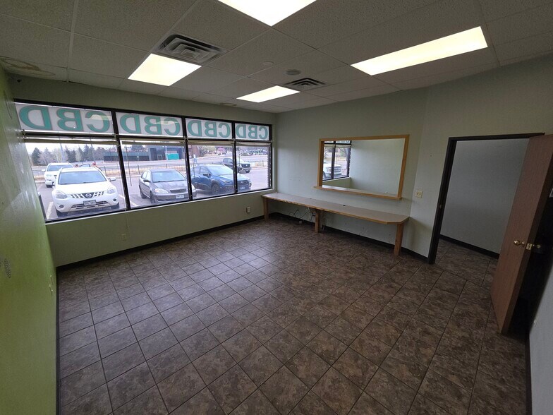 5750 W 10th St, Greeley, CO à louer - Photo du bâtiment - Image 2 de 7