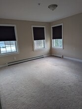 230 Rockingham Rd, Derry, NH for lease Interior Photo- Image 1 of 2