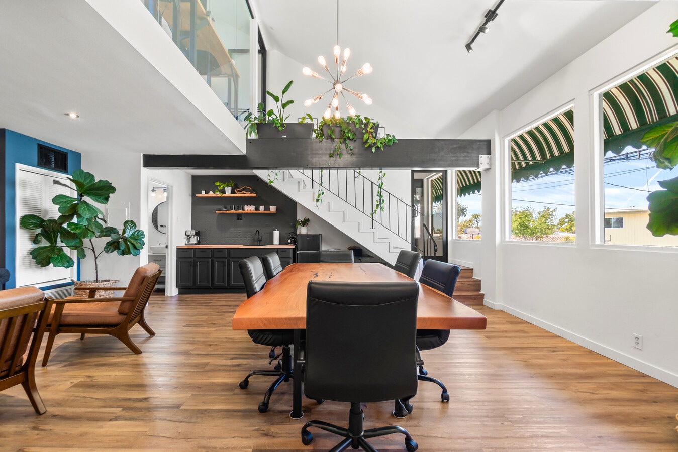 2734 E Broadway, Long Beach, CA 90803 - Unit Suite 8 - - Interior Photo - Image 1 of 32