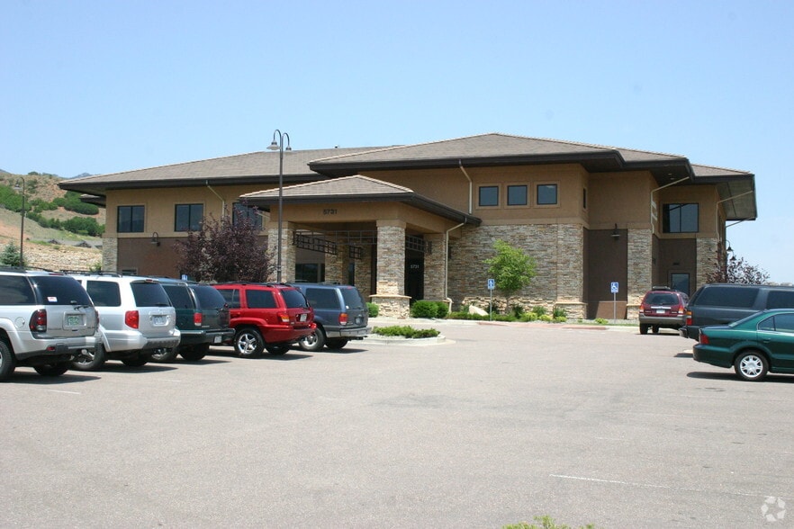 5731 Silverstone Ter, Colorado Springs, CO for lease - Building Photo - Image 3 of 25