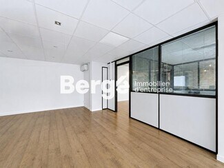 Plus de détails pour Bureau à vendre