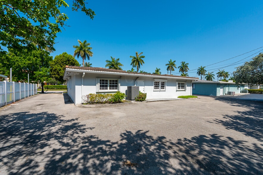 910 S State Road 7, Plantation, FL for sale - Building Photo - Image 2 of 30