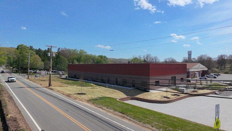 1576 Sussex Turnpike, Randolph, NJ for lease - Building Photo - Image 2 of 3