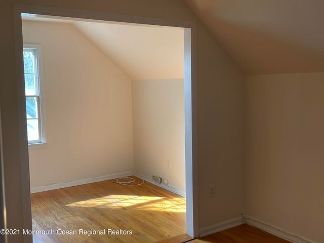 1613 Beaver Dam Rd, Point Pleasant, NJ for lease - Interior Photo - Image 2 of 4